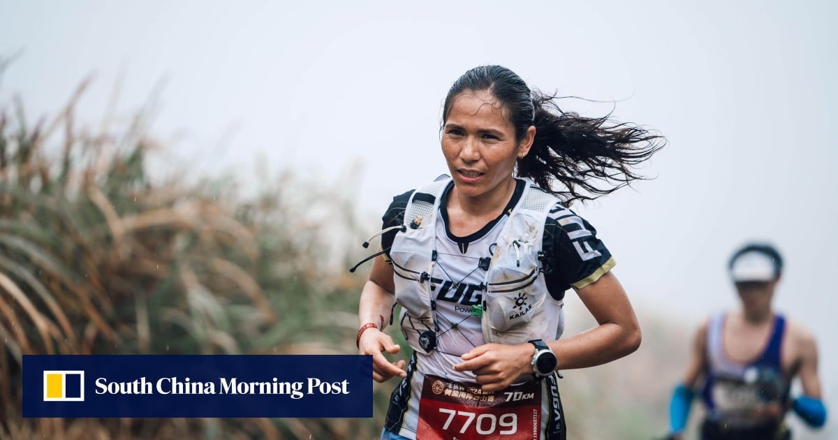 Sunmaya Budha memenangkan Wenling 70km – lomba ultra Cina dengan 4.500 pelari dan uang prie besar – hanya dengan 9 detik